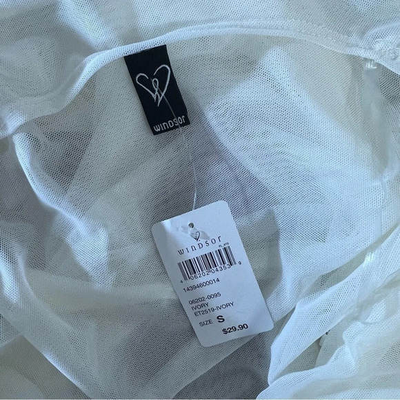 Windsor NWT Ivory Mesh Cardigan Size Small Long Sleeves Waist Tie Lightweight - Picture 6 of 8